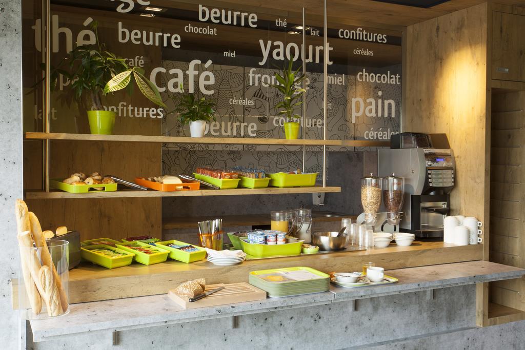 ibis budget Cherbourg - La Glacerie Exterior foto